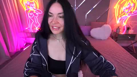 blacksilkqueen online show from 11-26-25, 02:07