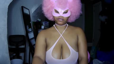 Snapshot of blacksirenqueen chatting on 12-15-24, 07:02 Queen Siren online show from 12-15-24, 07:02