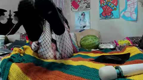 IG blackstar roses online show from 01-16-26, 11:42