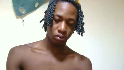 Snapshot of blacktwinkl chatting on 05-28-26, 06:00 blacktwinkl online show from 05-28-26, 06:00