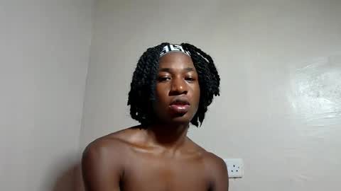 Snapshot of blacktwinkl chatting on 06-14-26, 12:18 blacktwinkl online show from 06-14-26, 12:18