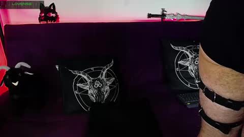 Dave online show from 03-12-25, 01:36