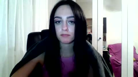 Snapshot of blacky_berry chatting on 01-26-25, 01:20 Ivy online show from 01-26-25, 01:20
