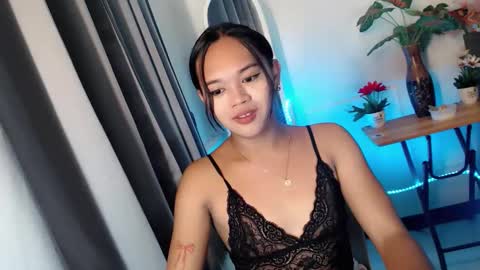 sweetyluna online show from 04-13-26, 04:23