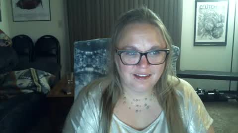 bladesizzo3111 online show from 06-15-26, 05:31