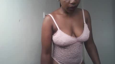 Snapshot of blair_havoc chatting on 05-23-26, 09:19 Blair online show from 05-23-26, 09:19