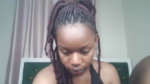Snapshot of blair_havoc chatting on 05-25-26, 06:19 Blair online show from 05-25-26, 06:19