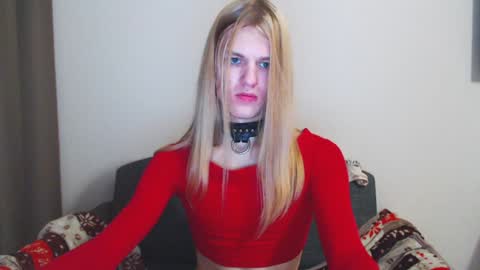 Snapshot of blaire_18 chatting on 01-06-25, 12:16 blaire 18 online show from 01-06-25, 12:16