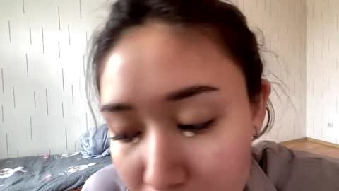 Mila online show from 04-02-26, 07:17