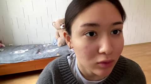 Mila online show from 04-23-26, 08:35