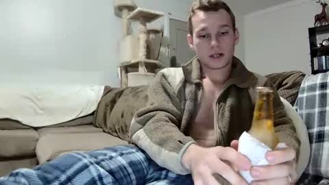 BlakeAndSkylar online show from 12-31-24, 04:49