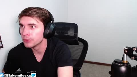 Snapshot of blakemiles2 chatting on 01-07-25, 12:34 Blake Miles online show from 01-07-25, 12:34