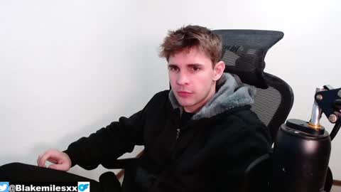 Snapshot of blakemiles2 chatting on 02-02-25, 04:05 Blake Miles online show from 02-02-25, 04:05
