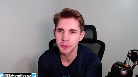 Snapshot of blakemiles2 chatting on 02-06-25, 10:10 Blake Miles online show from 02-06-25, 10:10