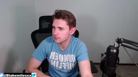 Snapshot of blakemiles2 chatting on 02-12-25, 03:51 Blake Miles online show from 02-12-25, 03:51