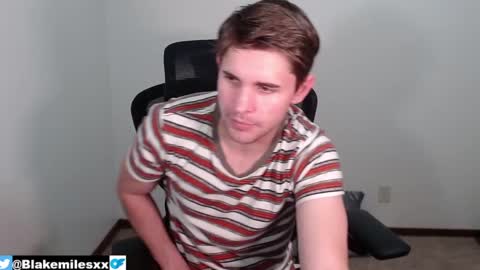 Snapshot of blakemiles2 chatting on 03-02-25, 12:31 Blake Miles online show from 03-02-25, 12:31