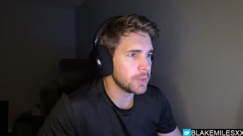Snapshot of blakemiles2 chatting on 11-03-25, 12:57 Blake Miles online show from 11-03-25, 12:57