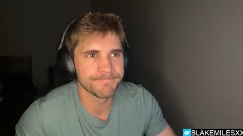 Snapshot of blakemiles2 chatting on 06-23-26, 02:31 Blake Miles online show from 06-23-26, 02:31