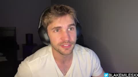 Snapshot of blakemiles2 chatting on 06-27-26, 03:22 Blake Miles online show from 06-27-26, 03:22