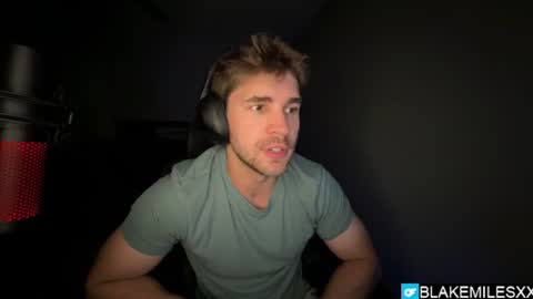 Snapshot of blakemiles2 chatting on 07-16-26, 03:01 Blake Miles online show from 07-16-26, 03:01