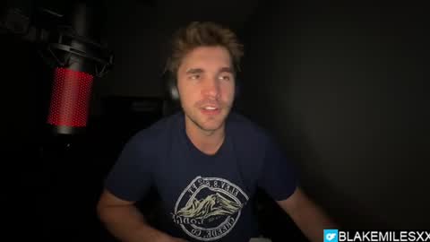 Snapshot of blakemiles2 chatting on 07-21-26, 02:58 Blake Miles online show from 07-21-26, 02:58