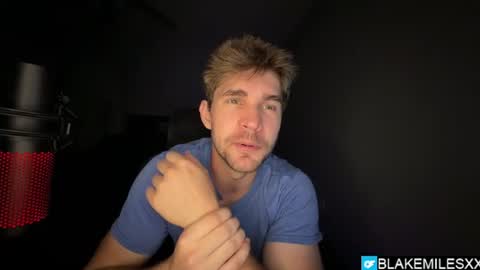 Snapshot of blakemiles2 chatting on 07-26-26, 01:58 Blake Miles online show from 07-26-26, 01:58