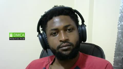 Snapshot of blakmoufaka chatting on 10-31-25, 07:04 blakmoufaka online show from 10-31-25, 07:04