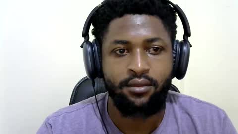 Snapshot of blakmoufaka chatting on 11-12-25, 06:41 blakmoufaka online show from 11-12-25, 06:41