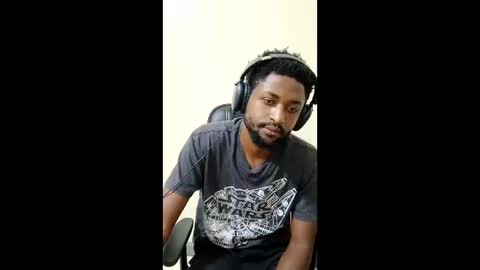 Snapshot of blakmoufaka chatting on 12-05-25, 07:10 blakmoufaka online show from 12-05-25, 07:10