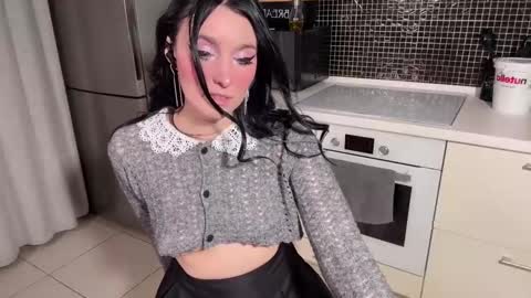 Snapshot of blancasuarez chatting on 09-29-25, 09:52 MY VIDEOS THAT WILL MAKE YOU CUM - online show from 09-29-25, 09:52