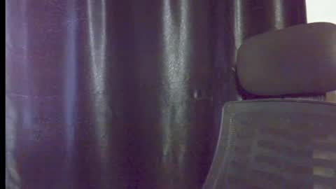 nikky00 online show from 05-19-26, 09:04