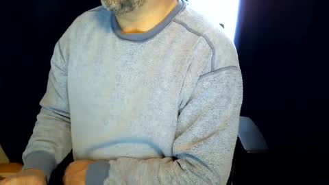 Snapshot of blaxxxima chatting on 02-23-26, 02:25 blaxxxima online show from 02-23-26, 02:25