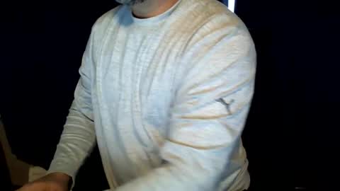 Snapshot of blaxxxima chatting on 05-12-26, 01:52 blaxxxima online show from 05-12-26, 01:52