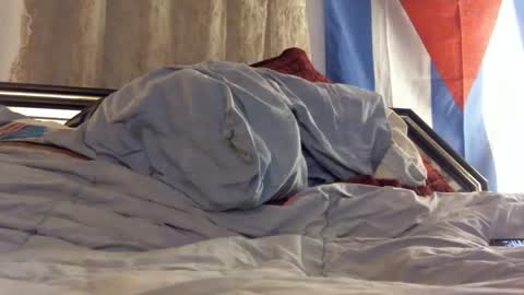 Snapshot of blazinawin chatting on 02-11-25, 04:01 FreshCut online show from 02-11-25, 04:01