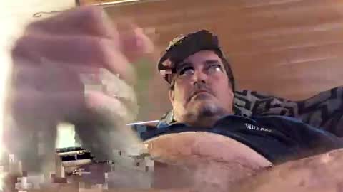 Snapshot of blazinawin chatting on 10-20-25, 07:47 FreshCut online show from 10-20-25, 07:47