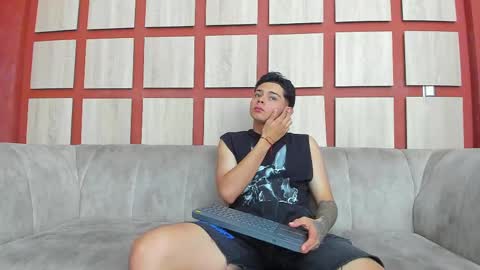 The Best Models online show from 03-03-25, 08:32