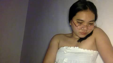 Snapshot of blessed774346 chatting on 05-04-26, 03:19 blessed774346 online show from 05-04-26, 03:19