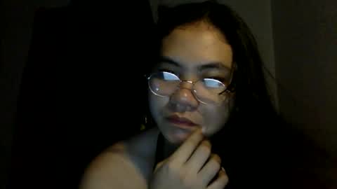 Snapshot of blessed774346 chatting on 06-04-26, 05:52 blessed774346 online show from 06-04-26, 05:52