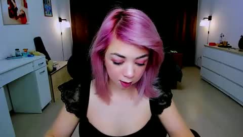 Nicole online show from 12-07-24, 04:42