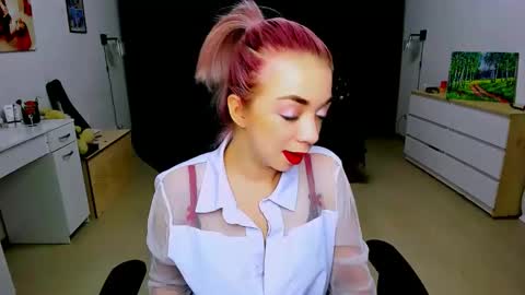 Nicole online show from 12-22-24, 05:23