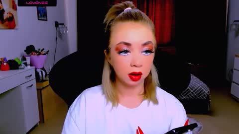 Nicole online show from 09-09-25, 07:30