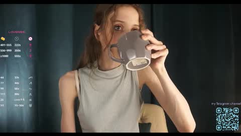 Snapshot of blissemily_ chatting on 05-22-26, 10:21 Emily online show from 05-22-26, 10:21