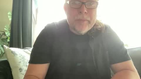 BlIdoL online show from 05-22-26, 10:32
