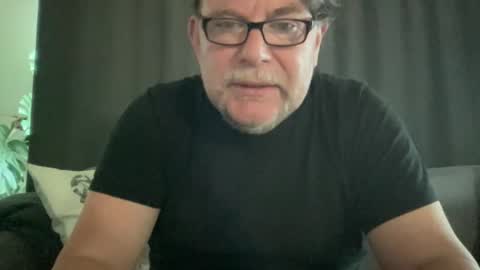 BlIdoL online show from 05-26-26, 05:58