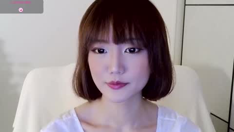 Snapshot of blon_kater chatting on 12-27-24, 05:20 YoYo online show from 12-27-24, 05:20