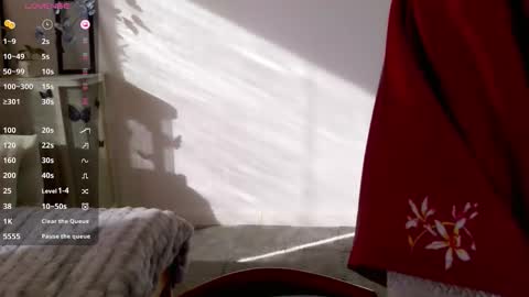 YoYo online show from 11-26-25, 05:52