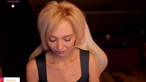 Snapshot of blond_ice_ann chatting on 04-25-26, 09:56 blond_ice_ann online show from 04-25-26, 09:56