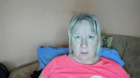 Nicole online show from 06-17-26, 03:42