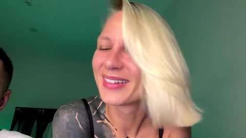 blonde_fuck_couple online show from 05-31-26, 02:13