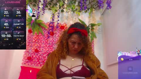 blonde_squirt_ online show from 01-08-26, 12:29